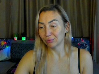 Jullyblondkiss Porn Show