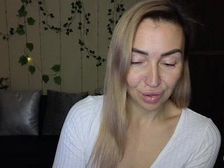 Jullyblondkiss Porn Show