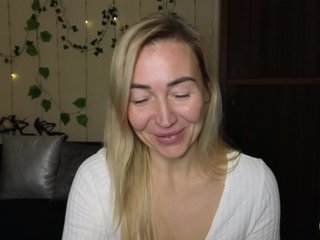 Jullyblondkiss Porn Show
