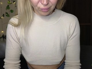 Jullyblondkiss Porn Show