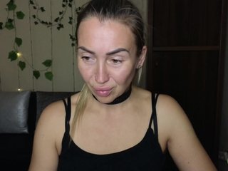 Jullyblondkiss Porn Show
