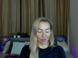 Jullyblondkiss Porn Show