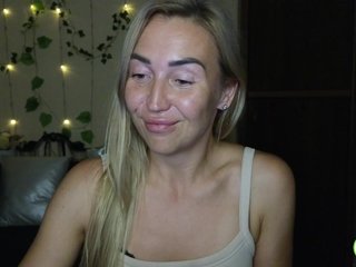 Jullyblondkiss Porn Show