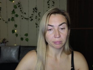 Jullyblondkiss Porn Show