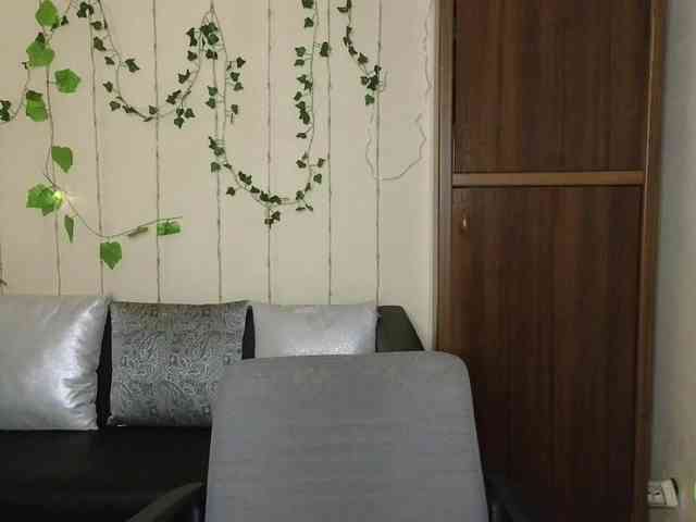 Jullyblondkiss webcam