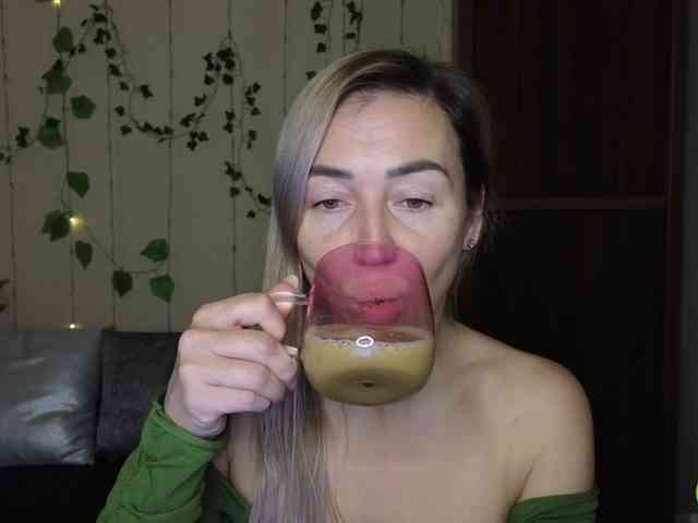 Jullyblondkiss Jullyblondkiss