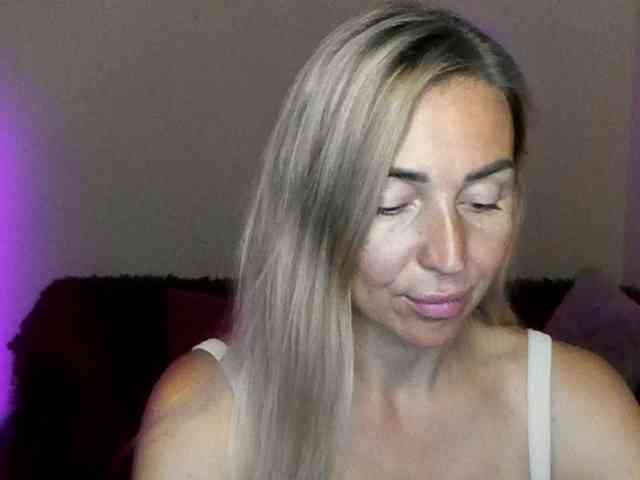 Jullyblondkiss Jullyblondkiss