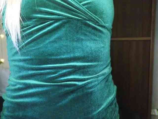 Jullyblondkiss webcam