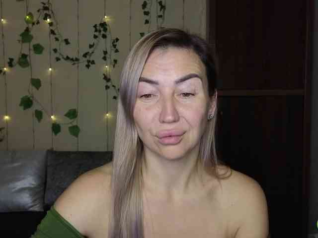 Jullyblondkiss Jullyblondkiss