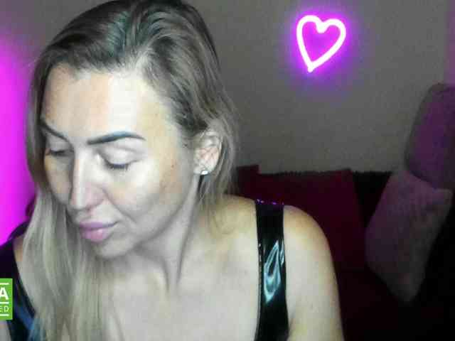 Jullyblondkiss Jullyblondkiss