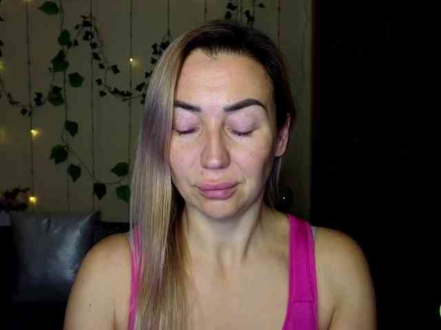 adult video chat Jullyblondkiss