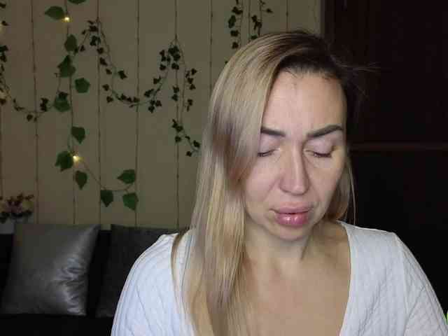 Jullyblondkiss Jullyblondkiss