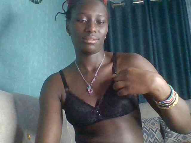 Sweet-Melanin webcam