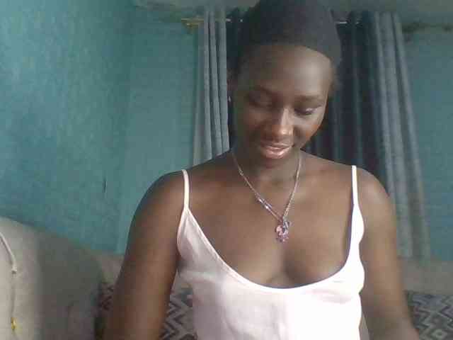 Sweet-Melanin webcam