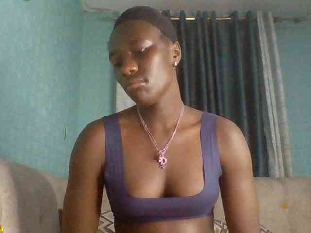 Sweet-Melanin webcam