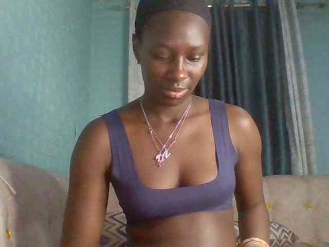 Sweet-Melanin webcam