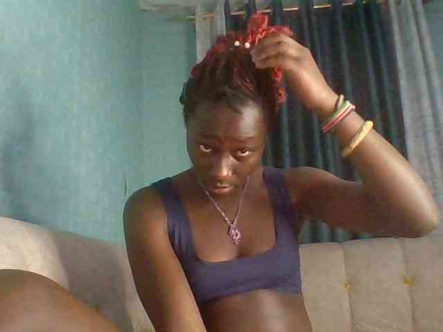 Sweet-Melanin webcam
