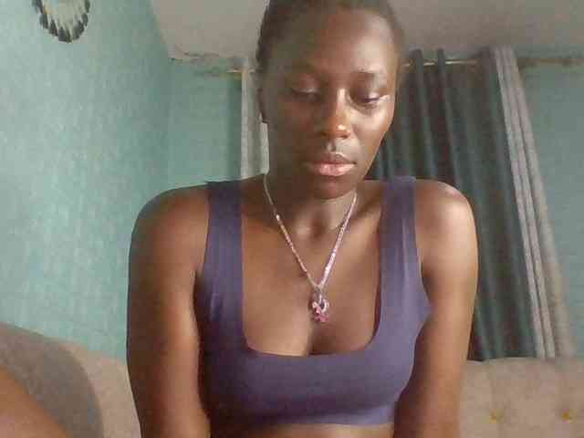 Sweet-Melanin webcam
