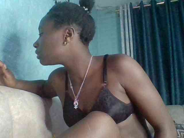 Sweet-Melanin webcam