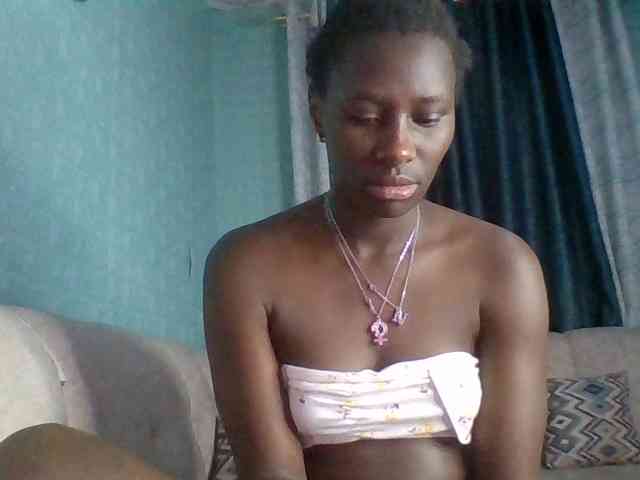 Sweet-Melanin webcam