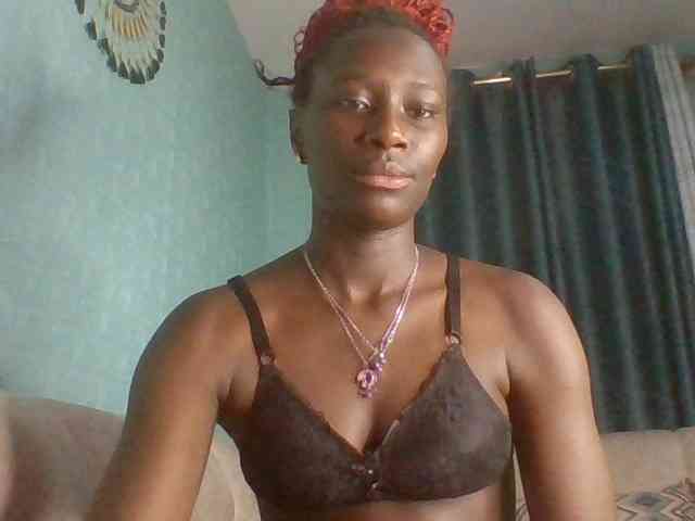 Sweet-Melanin webcam