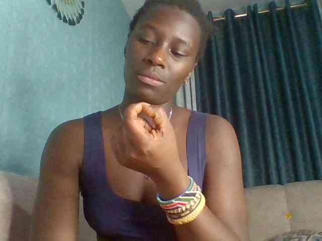 Sweet-Melanin webcam