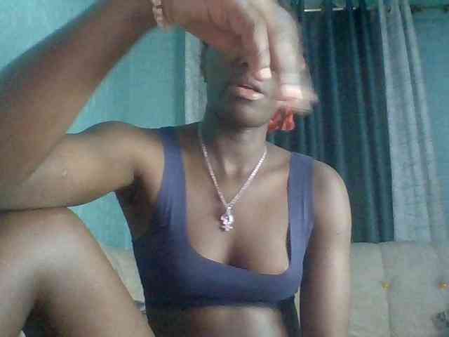 Sweet-Melanin webcam
