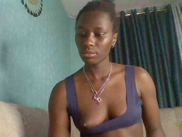 Sweet-Melanin webcam