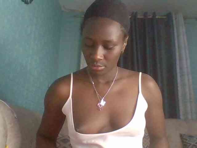 Sweet-Melanin webcam