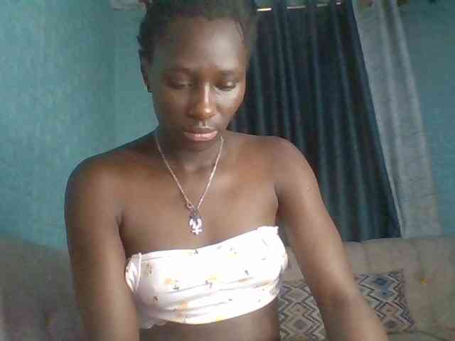 Sweet-Melanin webcam