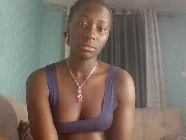 Sweet-Melanin webcam