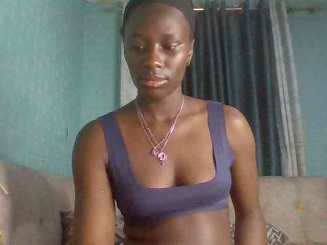 Sweet-Melanin webcam