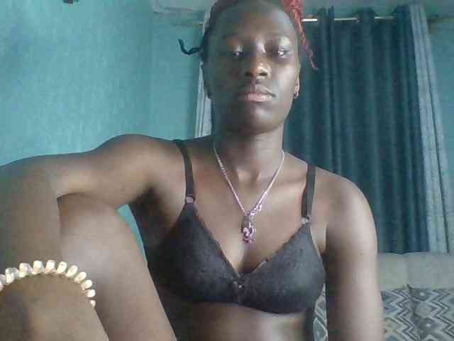 Sweet-Melanin webcam