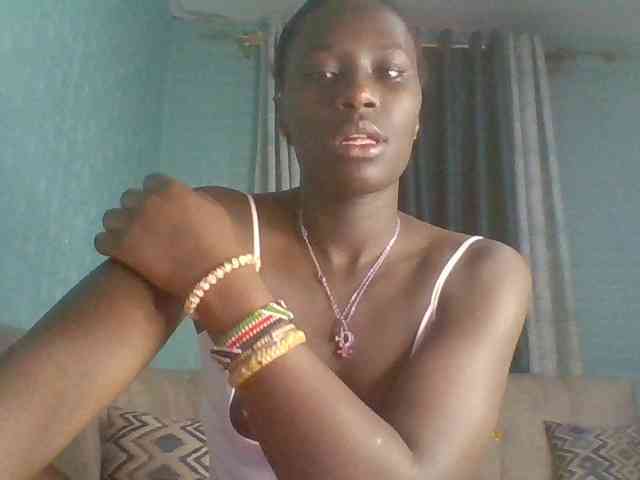 Sweet-Melanin webcam