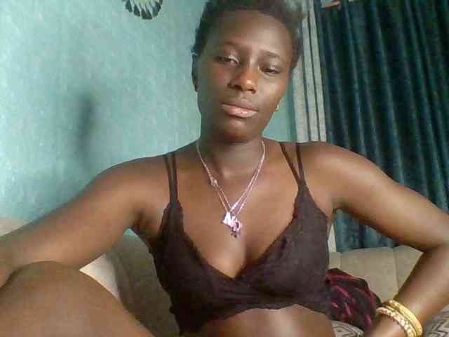 Sweet-Melanin webcam
