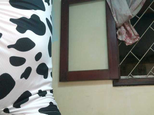 Brightness's BongaCams show and profile