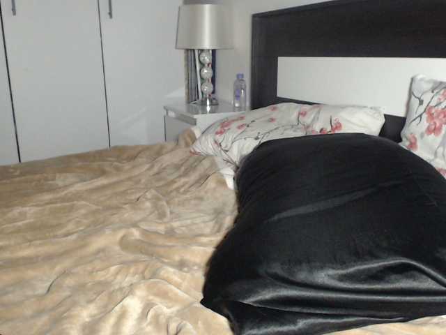petitedanielle webcam