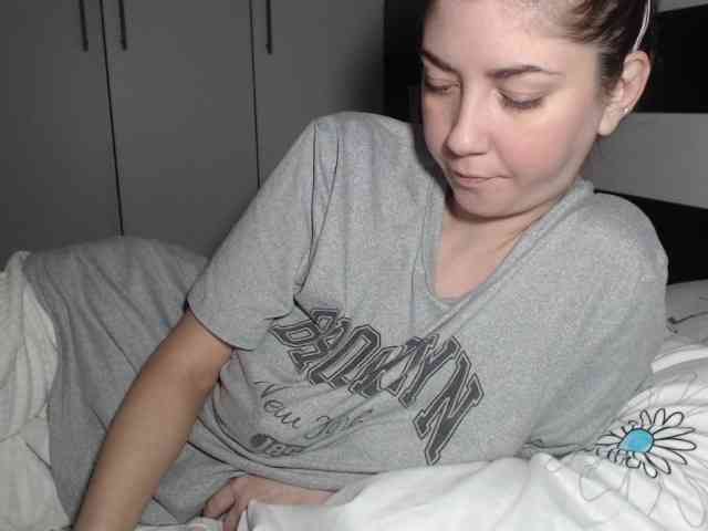 petitedanielle webcam