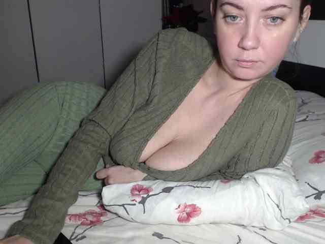 petitedanielle webcam