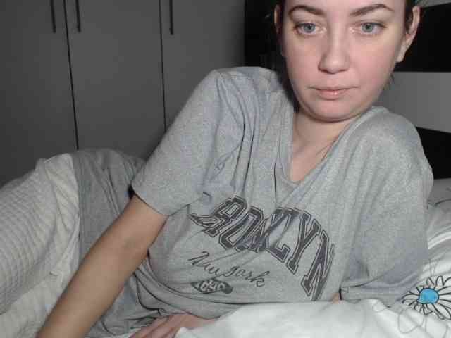 petitedanielle webcam