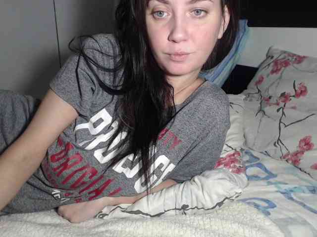petitedanielle webcam