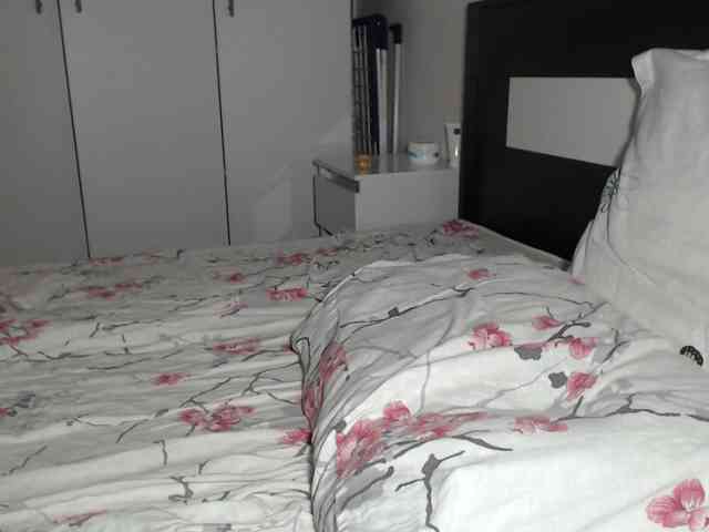 petitedanielle webcam