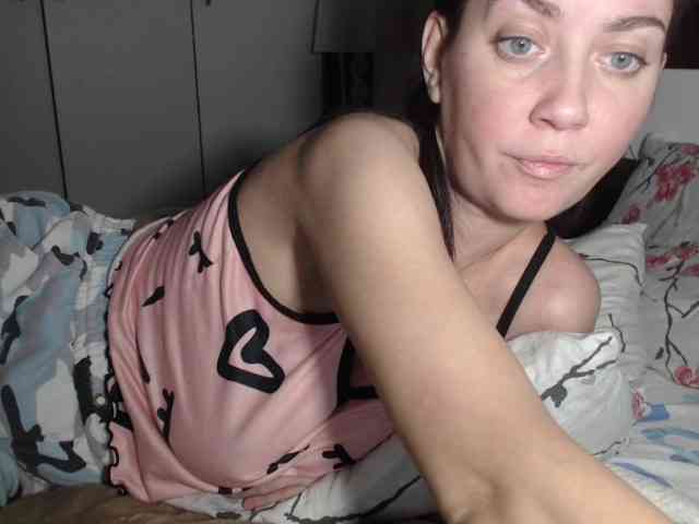 petitedanielle webcam