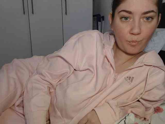 petitedanielle webcam