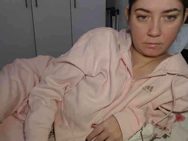 petitedanielle webcam