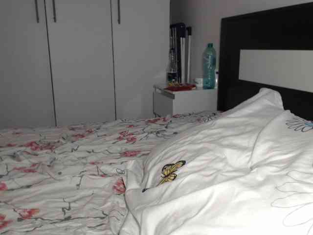 petitedanielle webcam