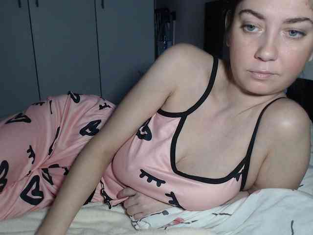 petitedanielle webcam