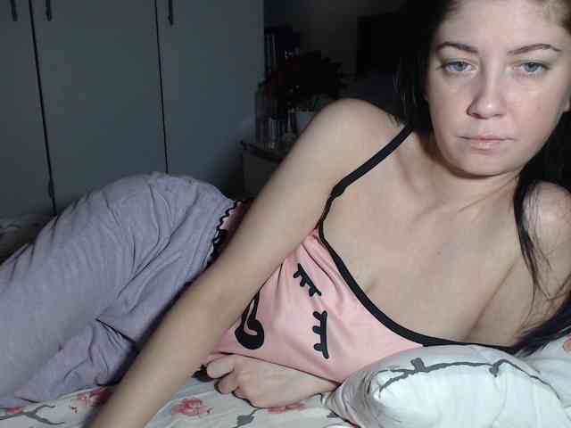petitedanielle webcam