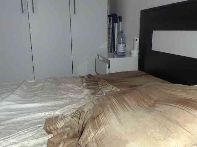 petitedanielle webcam