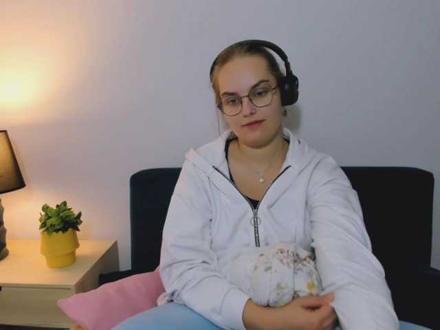 Preview of alicepretty69